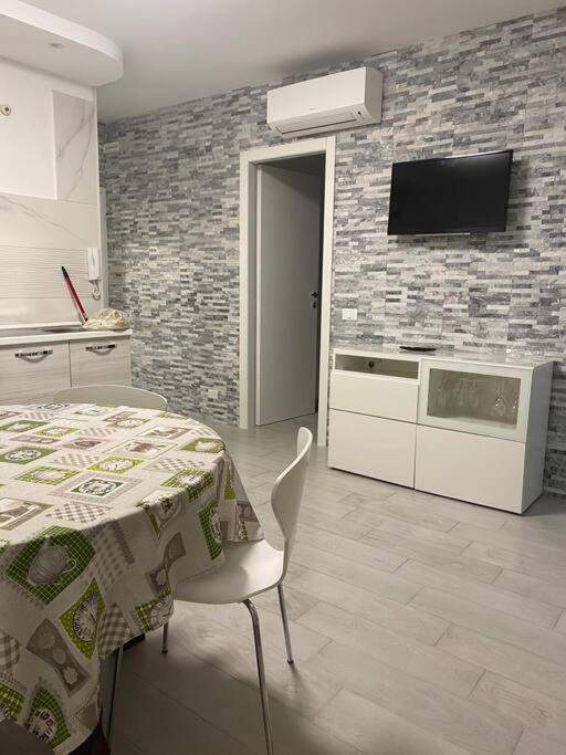 Appartamento Incantevole 300M Dal Mare 리그나노 사비아도로 외부 사진